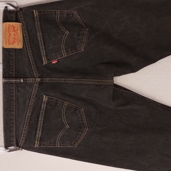 Levi's 501 Button Fly. In Excellent Condition. - Picture 4 of 7